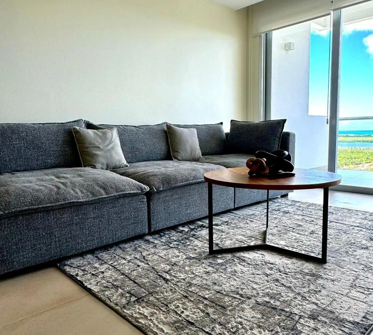 Travel Hotel Cancun Suites