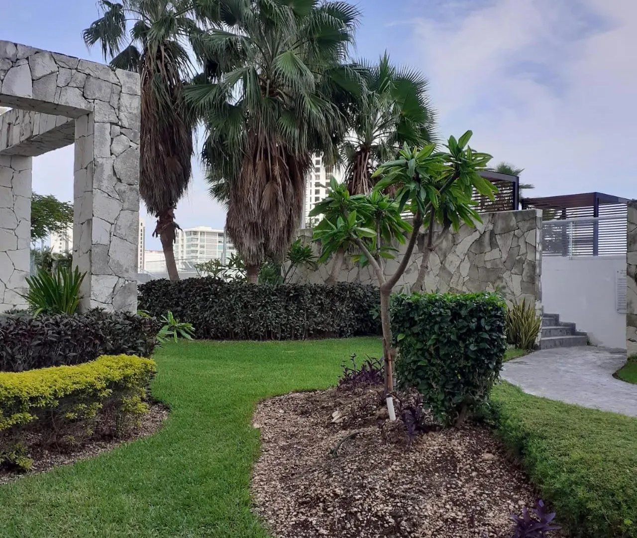 Travel Hotel Cancun Suites