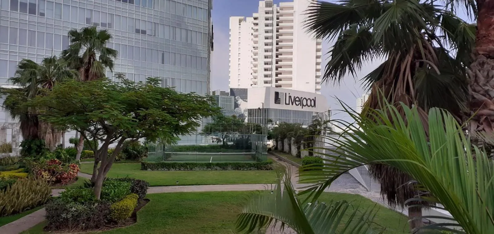 Travel Hotel Cancun Suites
