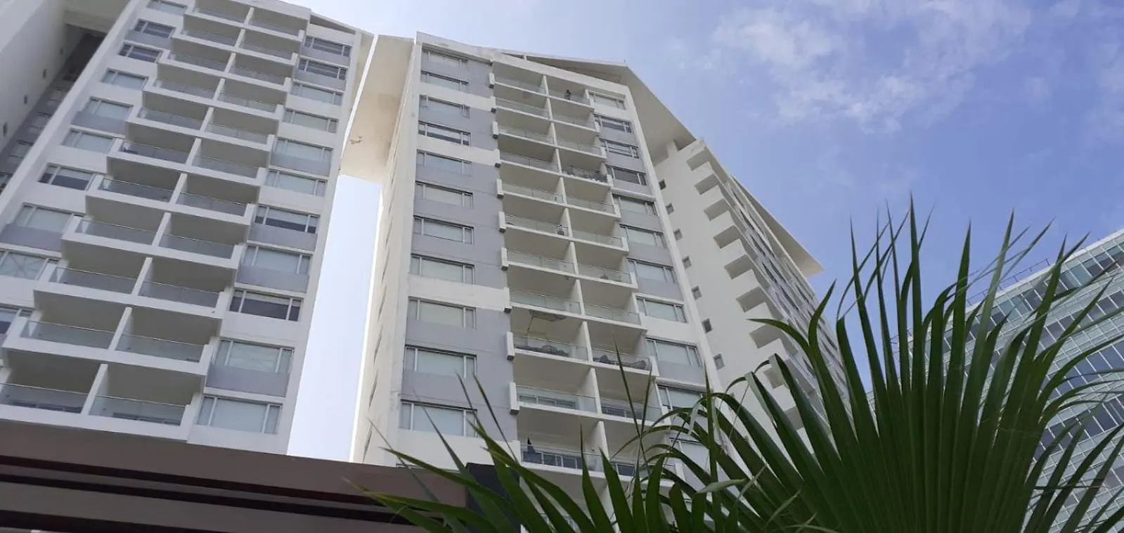 Travel Hotel Cancun Suites