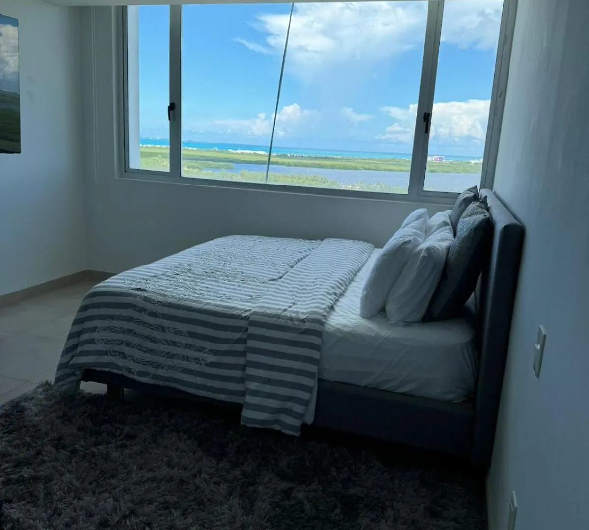 Travel Hotel Cancun Suites