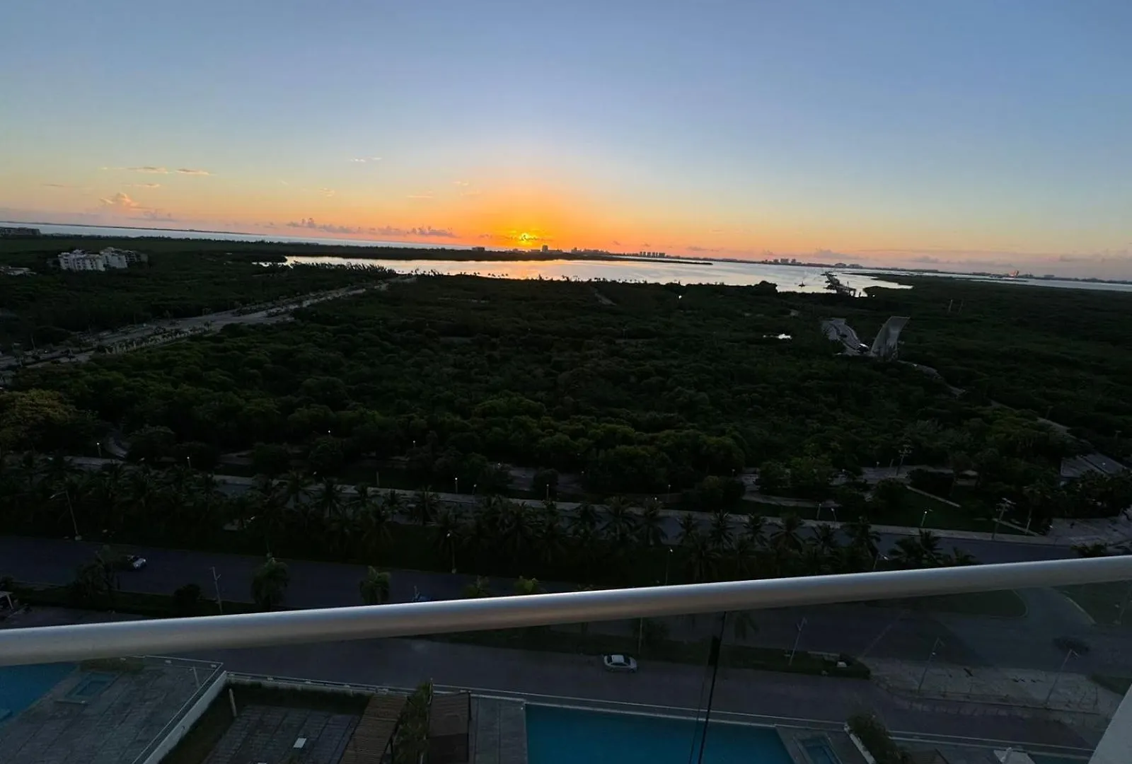 Travel Hotel Cancun Suites 0*,  Мексика