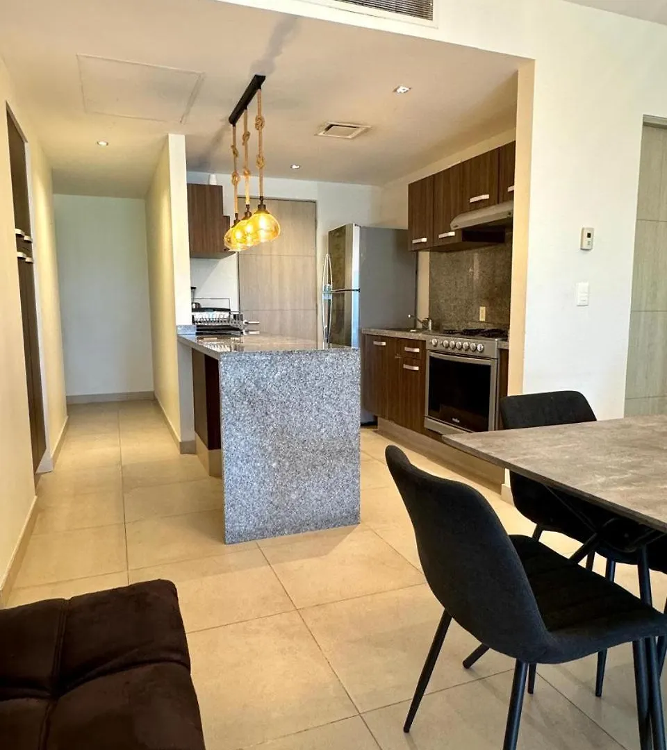 Travel Hotel Cancun Suites